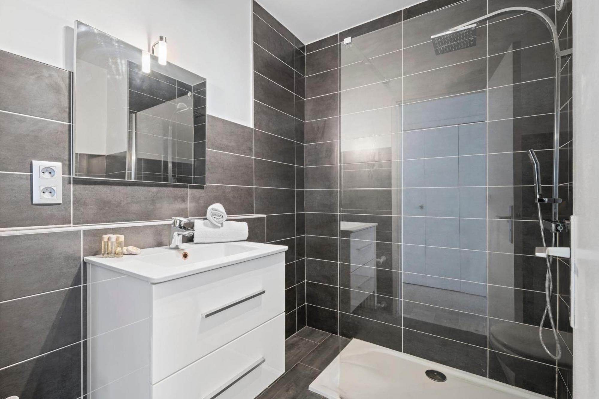 Velasquez - Welkeys Apartamento